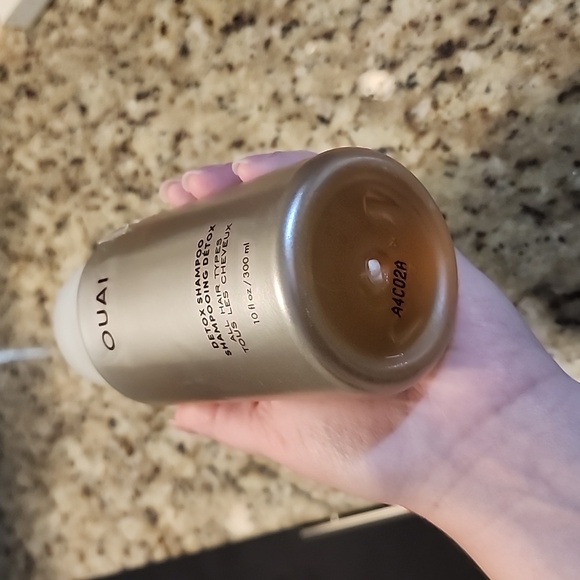 Ouai detox shampoo - Picture 4 of 4